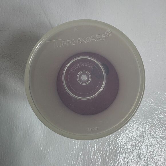 Tupperware #321 Vintage Modular Mate Container with Pour Spout Lid Red - Picture 9 of 9